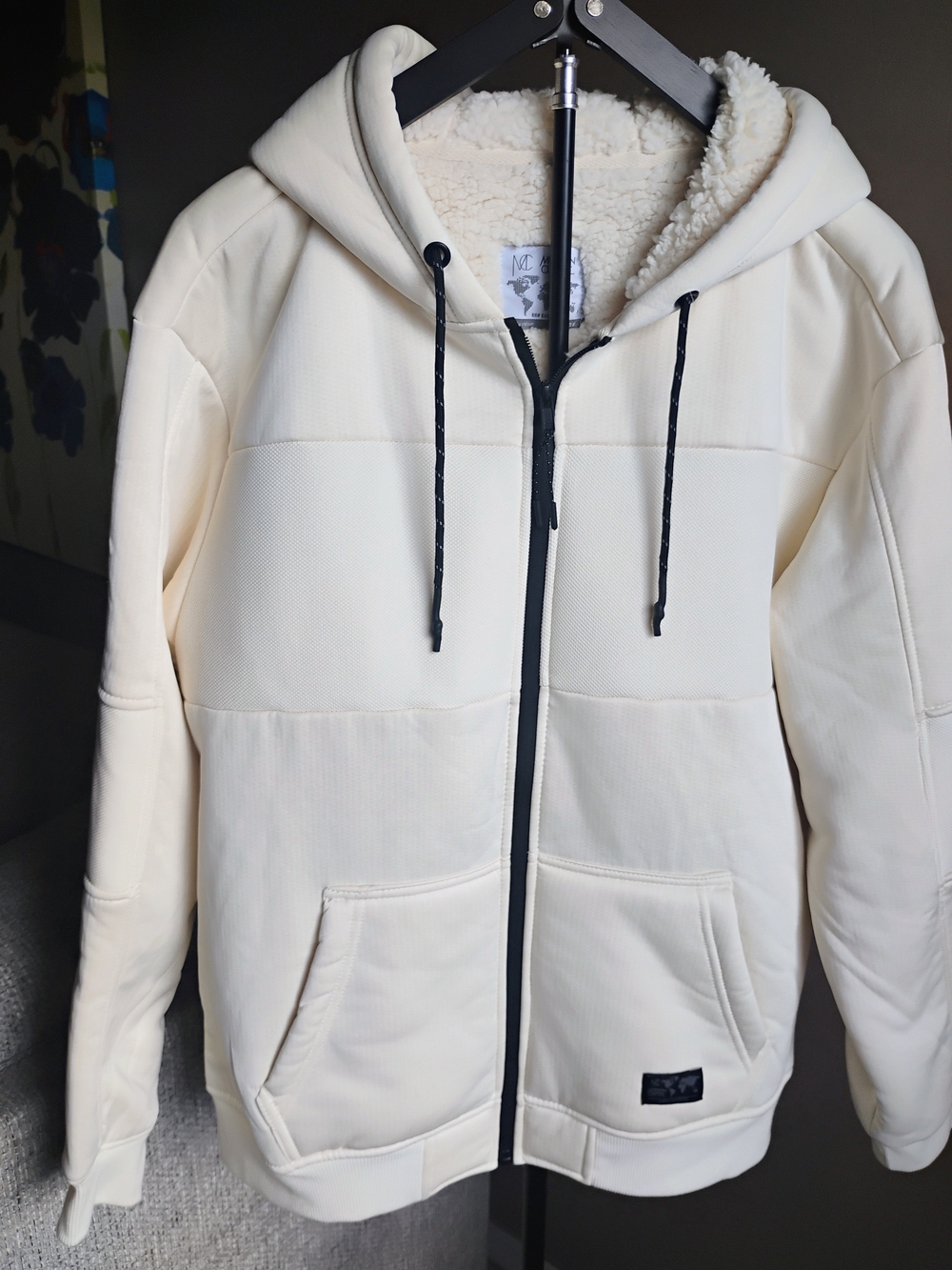 Modern Culture Men's Size L Cream Sherpa-Lined Hoodie